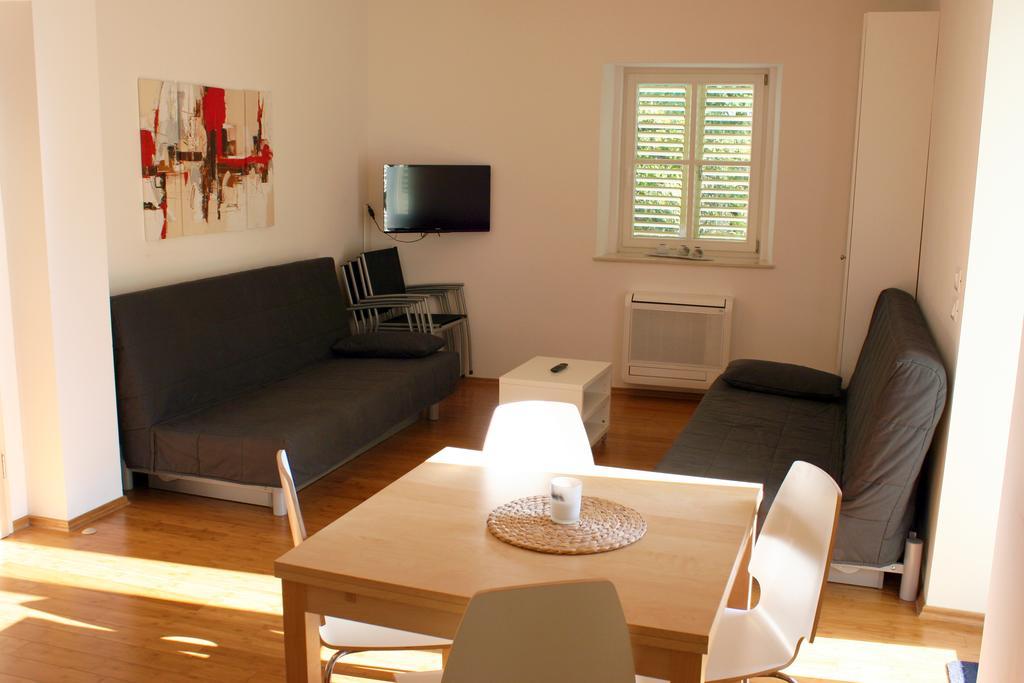 Park Apartments Izola Exterior foto