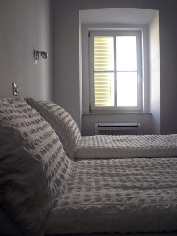 Park Apartments Izola Exterior foto